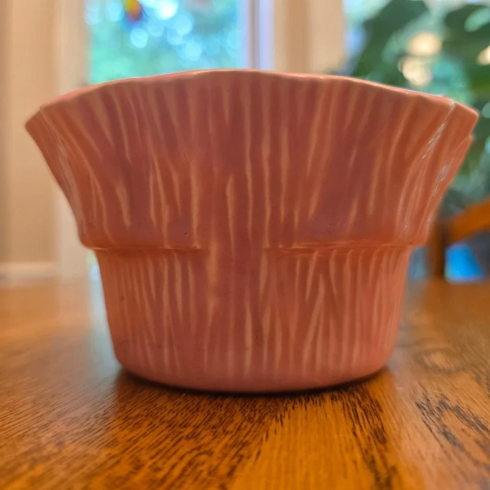 Vintage 1964 Miramar of California Pink Tree Bark Ruffled Bowl Planter 267 MCM
